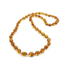Une image de Le Cadeau Idéal pour une Femme Capricorne : un Collier en Ambre Naturel