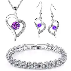 Une image de Trouvez le cadeau parfait pour votre femme Cancer avec cette parure de bijoux en argent